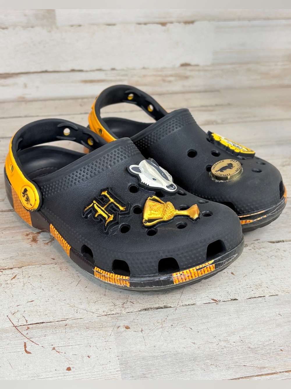 Iconic Crocs Comfort Harry Potter Hufflepuff Black Yellow Toddler Size C 12
